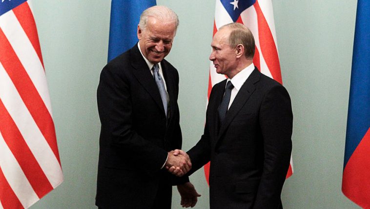 «Владимир Путин нам не друг»: чего американцы ждут от саммита Россия-США