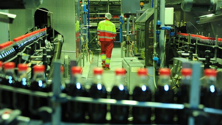 Врачи предупредили о вреде газировки для мозга 