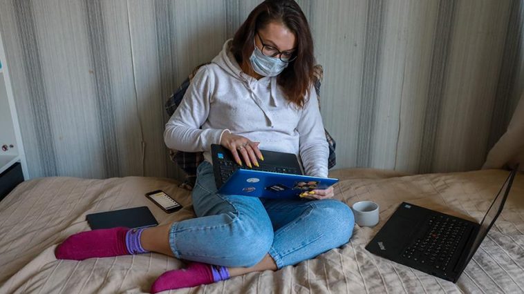 Ведущие вузы перевели на удаленку проведение сессий из-за COVID-19 