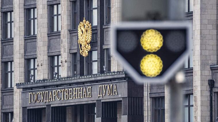 В Думу внесли законопроект о праве наследников оспаривать отцовство 