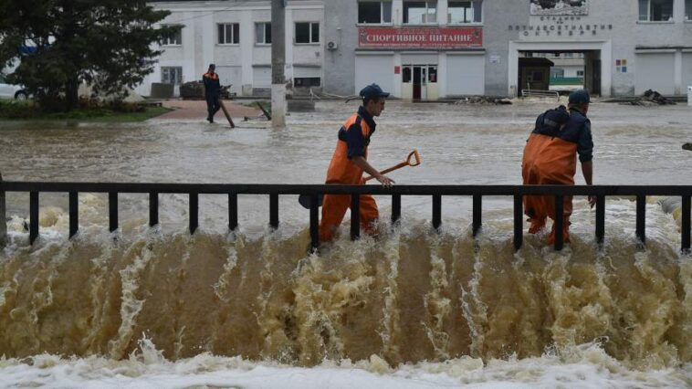 Синоптики предупредили жителей Крыма и Кубани о «погодном проклятье» 