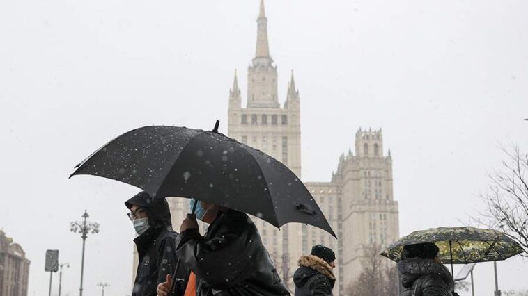 Вильфанд спрогнозировал экстремально высокое давление в Москве 