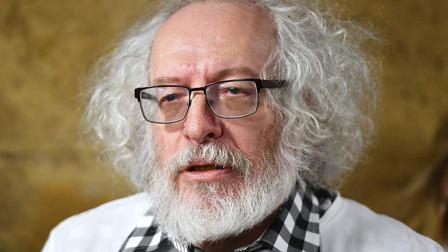 Венедиктову подбросили под дверь свиную голову 