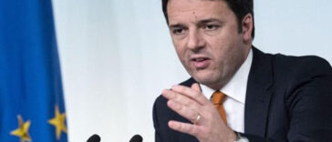 Непогода оставила без света больше 60 тысяч человек в Астраханской области