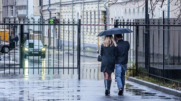 Вильфанд предупредил о сильных дождях в Москве в ближайшие два дня 