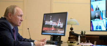 Зеленский заявил о необходимости подписать два отдельных документа в рамках мира с РФ