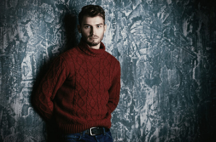 Мужские свитеры: модные тенденции на осень-зиму 2022-2023