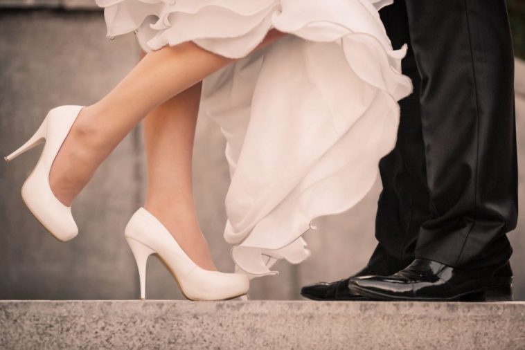 Модные свадебные туфли 2023