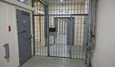 Размозжившую череп российскому младенцу няню отправили в СИЗО