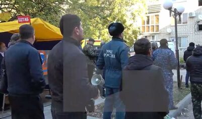 Жители дома в Черкесске рассказали, как проснулись от звуков взрыва