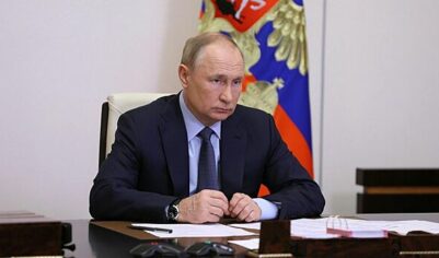 Путин: РФ заново отстроит все, что было разрушено в Донбассе и Новороссии