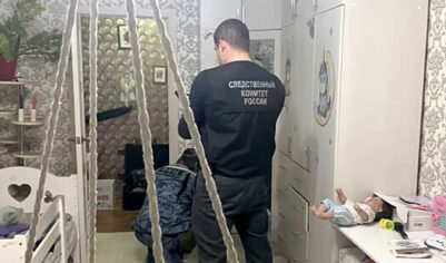 «Мама красавица, дети опрятные»: соседи — о семье, где девочка призналась в убийстве сестер