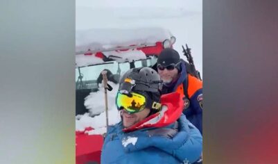Спасатели эвакуировали туриста с Эльбруса