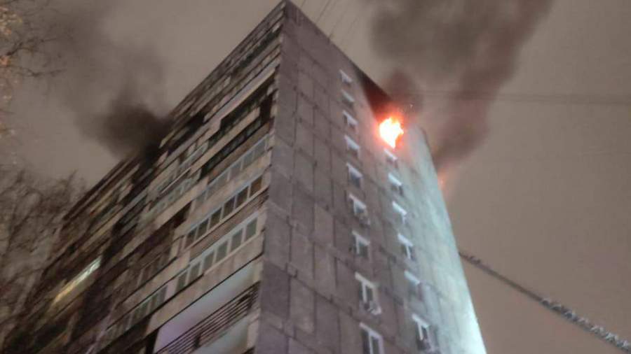 При пожаре в доме на западе Москвы погиб один человек