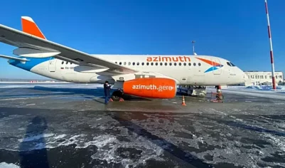 Пассажиры горевшего в Анталье SSJ-100 вместо эвакуации пытались забрать ручную кладь