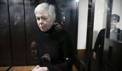 Педиатра Буянову приговорили к 5,5 года колонии за ложную информацию о ВС РФ