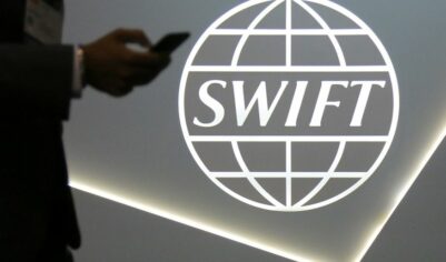 США испугались российского аналога SWIFT. Власть потеряна?