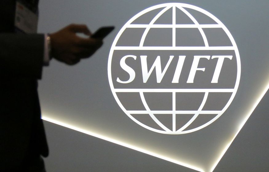 США испугались российского аналога SWIFT. Власть потеряна?