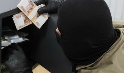 Банда бывших баскетболистов совершала головокружительные трюки во время ограблений банков