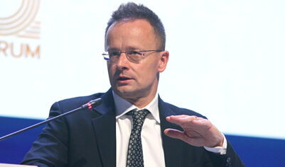 Сийярто назвал неприемлемым прекращение Украиной транзита газа из РФ