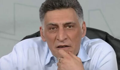 СМИ рассказали, что происходит с Тиграном Кеосаяном: режиссер находится в коме с прошлого года