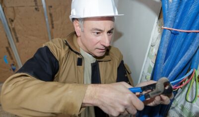 Провайдер обязан заплатить жильцам!