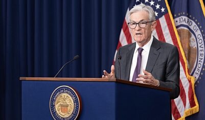 Глава ФРС предупредил о рисках для США из-за тарифов Трампа