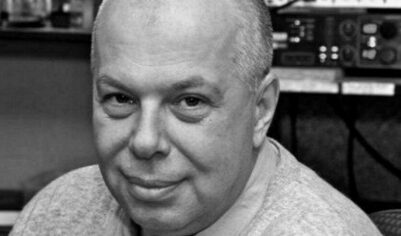 Умер актёр дубляжа Владимир Герасимов, озвучивавший Брюса Уиллиса и Джона Траволту