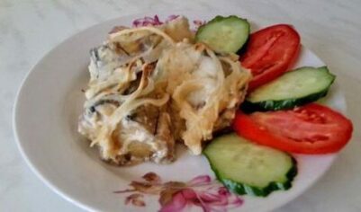 Запеченный минтай в молоке с луком вкусный рецепт с фото пошагово и видео