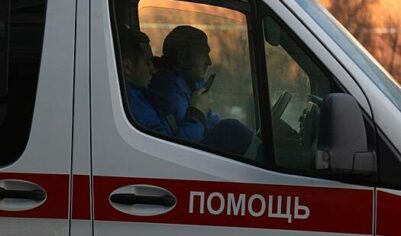 Под Москвой бетонная плита придавила двух школьников