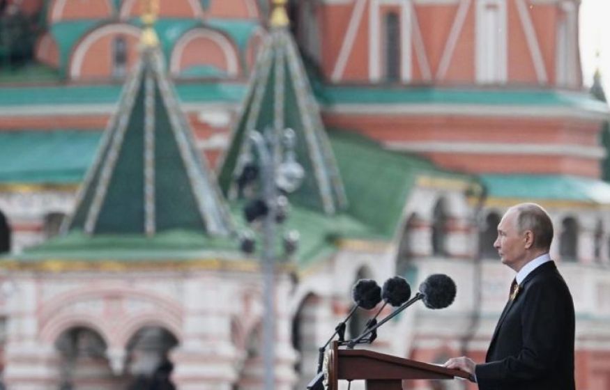 Белоусов в гражданском. Путин: «Все поддерживают спецоперацию». Как в России отметили День Победы