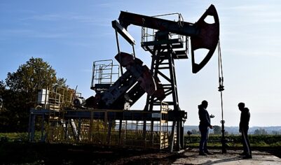 Нефть Brent опустилась до 61,4 доллара за баррель
