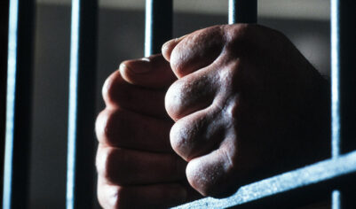 Домовладелец приговорен к 53 годам лишения свободы за убийство шестилетнего мусульманского мальчика