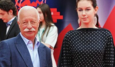 Дочь Якубовича показала телеведущего с женой в домашней обстановке (ФОТО)
