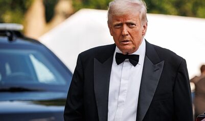 Ушаков: Путин поздравил Трампа с днем рождения