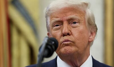 Трамп призвал держать цены на нефть низкими
