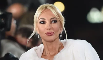 Лера Кудрявцева едва не стала жертвой мошенников из-за магазина парфюмерии