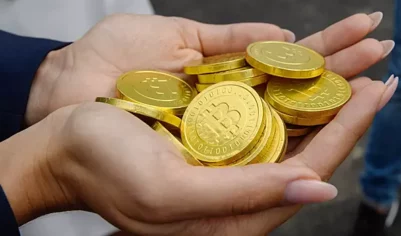 В Казахстане начали тестировать «криптокарты»