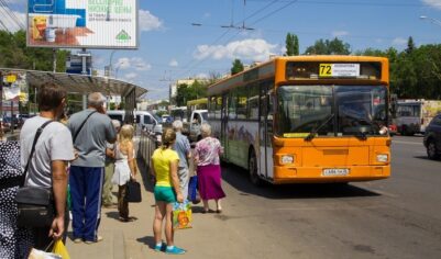 Пассажир отсудил больше 50 тысяч за задержку автобусов