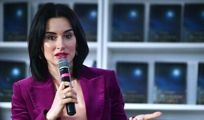 Телеведущую Тину Канделаки раскритиковали за слова о декретном отпуске