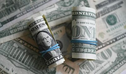 ЦБ повысил курс доллара на 25 июня до 78,39 рублей