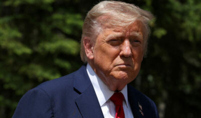 «Путин — профессионал». Трамп похвалил президента РФ, но был недоволен беседой с ним