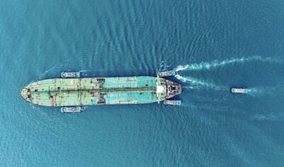 Китай отказался от американской нефти