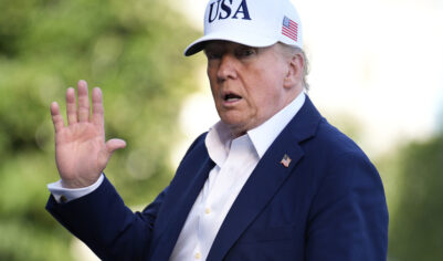 «Дежурная декларация»: к чему приведет тарифная угроза Трампа, касающаяся стран БРИКС