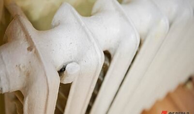 Жителям Ростова включили отопление в плюс 30