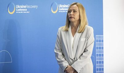 Мелони: взаимное введение торговых тарифов чревато торговой войной на Западе