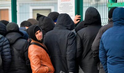 «Беззаконие надо прекращать! Это поможет противостоять фиктивной регистрации мигрантов»: депутат озвучил «боль» россиян