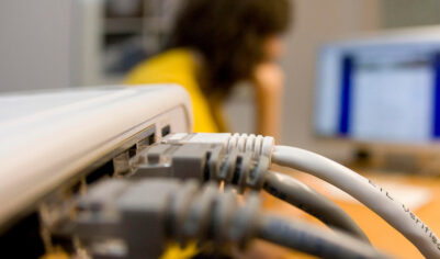 «Не на связи»: в России выросли сроки подключения к проводному интернету