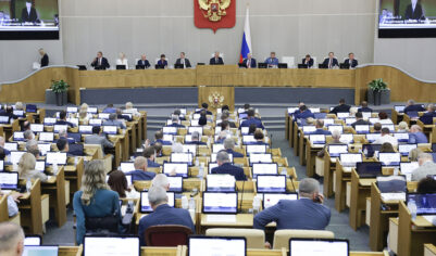 Госдума сжалилась над бабушками, желающими подарить свои квартиры внукам