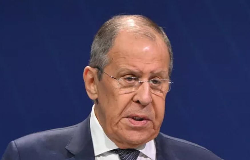 «Немецкие нацисты сжигали евреев, а украинские — русских»: Лавров жестко ответил Мерцам и Макронам